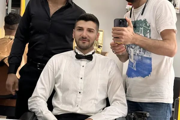 Osman Kürkçü Erkek Kuaförü - Resim 6