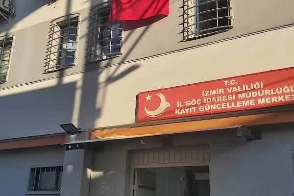 T.C. İzmir Valiliği İl Göç İdaresi Müdürlüğü Kayıt Güncelleme Merkezi - Resim 8