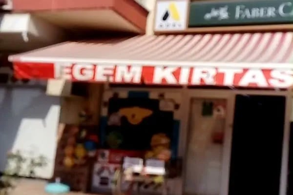 EGEM KIRTASİYE ALBAYRAK MEYDANI - Resim 4