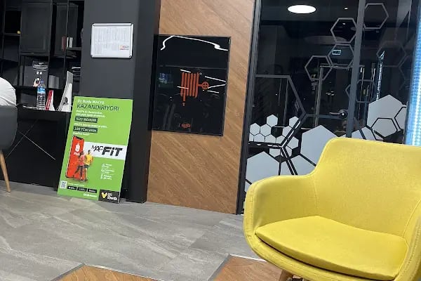 MACFit Adana 01 Burda - Resim 9