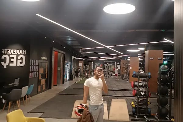 MACFit Adana 01 Burda - Resim 7