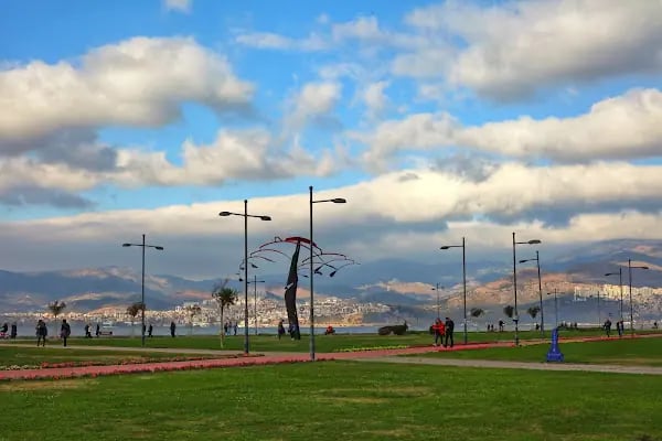 Alsancak - Resim 20
