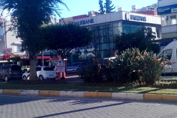 Halkbank Alanya Şubesi - Resim 8