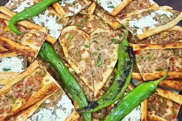 YAŞAR USTA ÇORBA IZGARA ETLİEKMEK - Resim 4