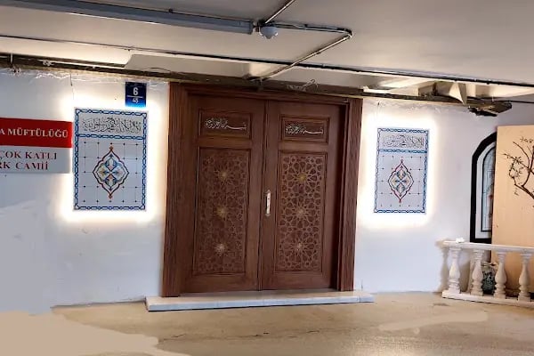 Sıhhiye Çok Katlı Otopark Camii - Resim 2