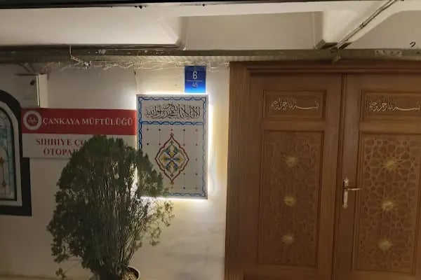 Sıhhiye Çok Katlı Otopark Camii - Resim 5