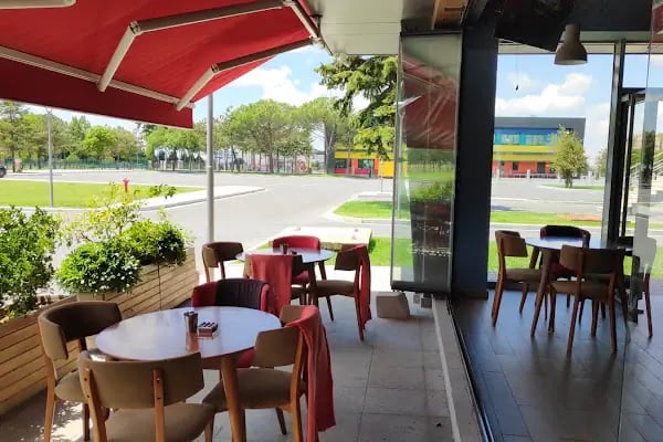 Göksel Pasta &amp; Cafe - Resim 14