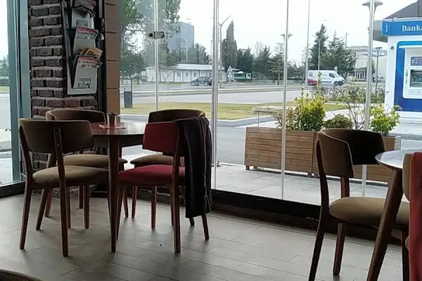 Göksel Pasta &amp; Cafe - Resim 4
