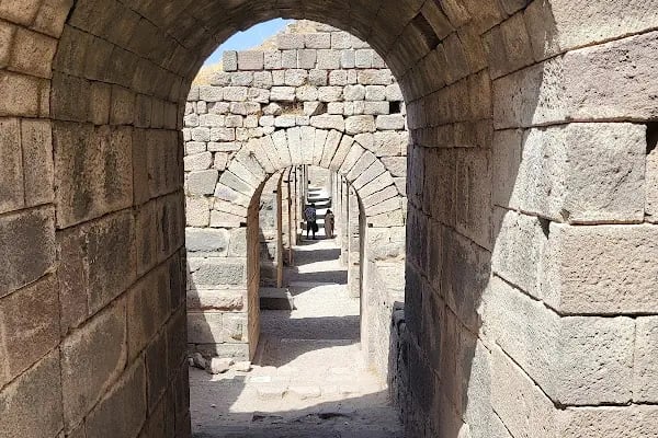 Pergamon Amfitiyatrosu - Resim 9