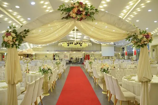 Salon Karlıtepe / Düğün - Davet - Nikah ve Kına Organizasyonu - Resim 4