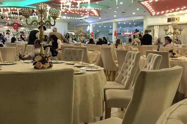 Salon Karlıtepe / Düğün - Davet - Nikah ve Kına Organizasyonu - Resim 13