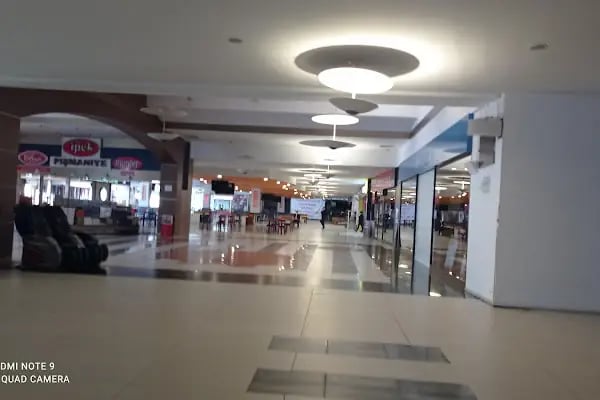Susurluk Outlet - Resim 5