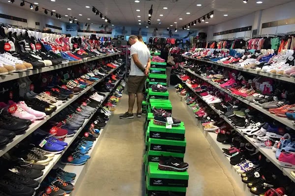Susurluk Outlet - Resim 17