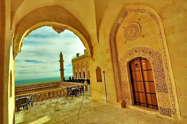 Mardin Artuklu Üniversitesi Uygulama Oteli ve Sosyal Tesisi - Resim 10