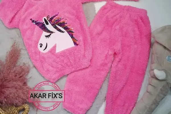 AKAR AVM GİYİM TEKSTIL TUHAFİYE - Resim 12