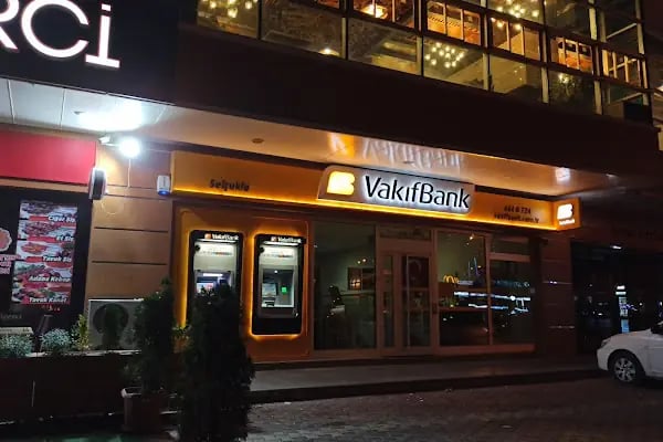 VakıfBank Selçuklu Şubesi - Resim 3