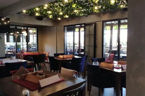 Mojo Cafe - Resim 4