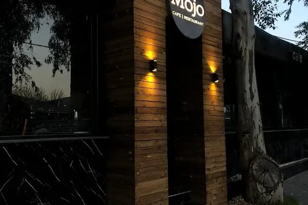 Mojo Cafe - Resim 17