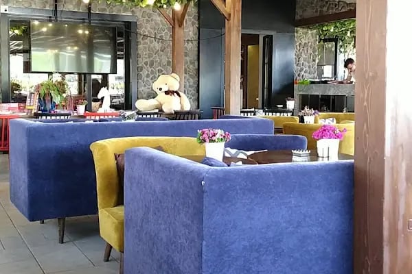 Mojo Cafe - Resim 7