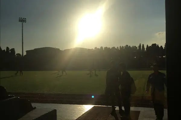 İstanbul Sabahattin Zaim Üniversitesi Futbol Sahası - Resim 4