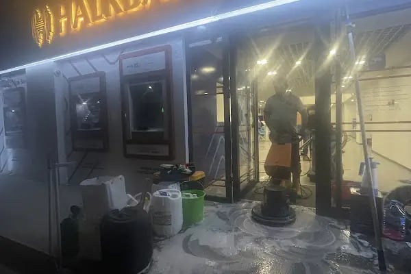 Halkbank Arnavutköy Şubesi - Resim 4