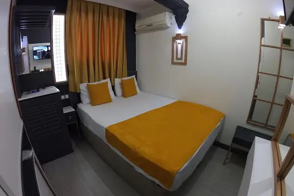 EXPOROYAL HOTEL - Resim 13