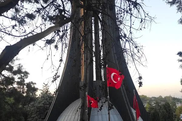 Turgut Özal Anıt Mezarı - Resim 17