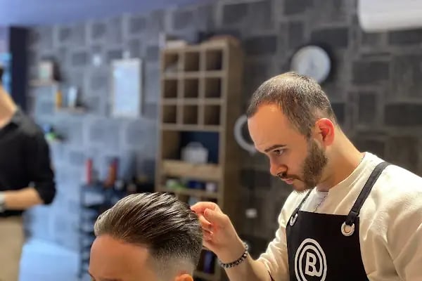 Black Hair Berber Shop - Resim 8