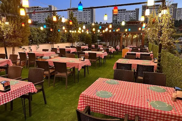 BİZDEN Bİ YER RESTAURANT - Resim 1
