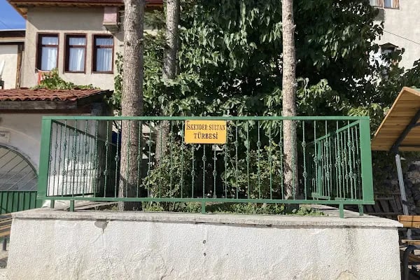 İskender Sultan Türbesi - Resim 17