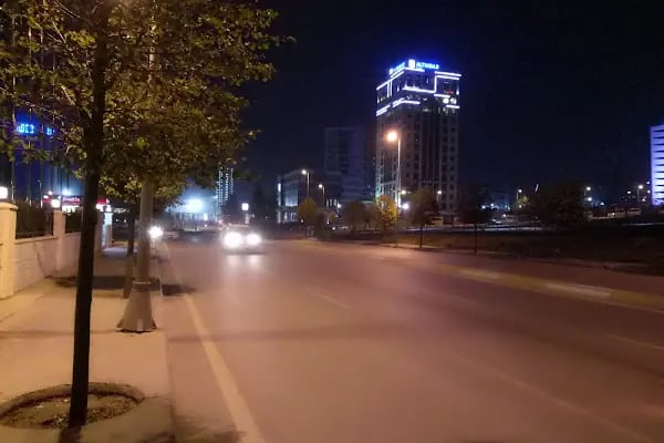 Bağcılar Belediyesi Mahmutbey Stadyumu - Resim 15