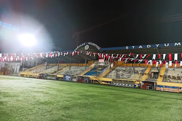 Bağcılar Belediyesi Mahmutbey Stadyumu - Resim 4