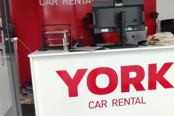 York Car Rental İstanbul Havalimanı (IGA) Araç Kiralama - Resim 6