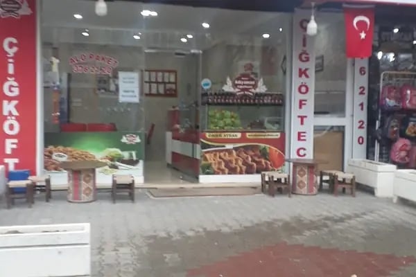 Meşhur Adıyaman ÇiğKöftecisi Ömer Usta - Resim 14