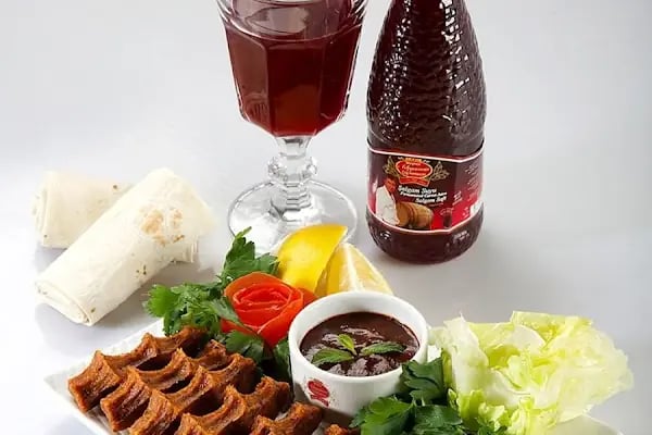 Meşhur Adıyaman ÇiğKöftecisi Ömer Usta - Resim 2