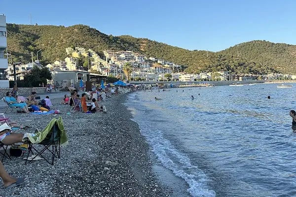 Özdemir Sitesi Halk Plajı - Resim 4