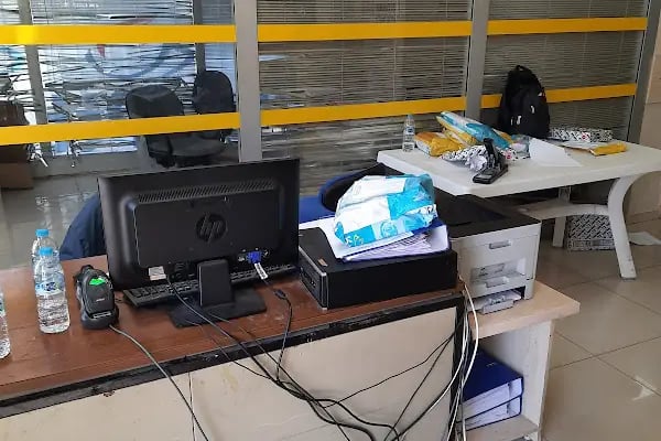 Ptt Buca Dağıtım Merkezi - Resim 18