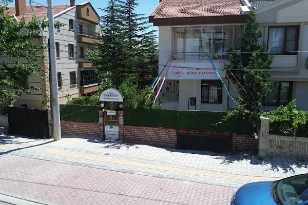 Anne Çocuk Gündüz Bakım Evi - Resim 14