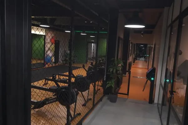 FiT//izz Fitness ve Sağlık Merkezi Tepe Şubesi - Resim 5