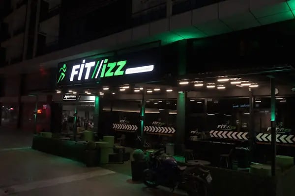 FiT//izz Fitness ve Sağlık Merkezi Tepe Şubesi - Resim 9