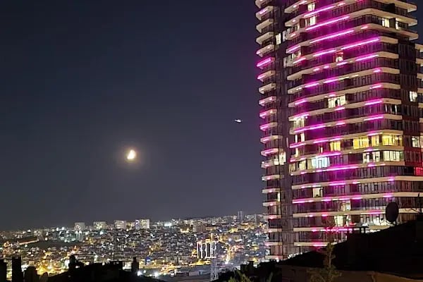 Empire İstanbul Sales Office - Resim 12