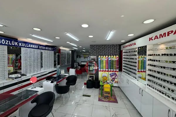 Mega Şehir Optik - Resim 2