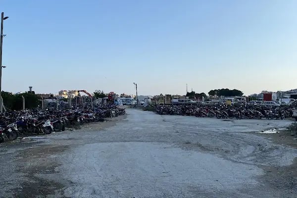 Cengiz Yediemin Otoparkı - Resim 13