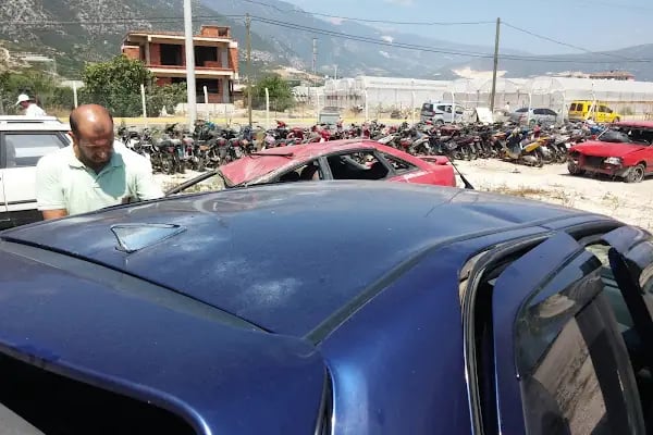 Cengiz Yediemin Otoparkı - Resim 4