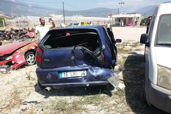 Cengiz Yediemin Otoparkı - Resim 3