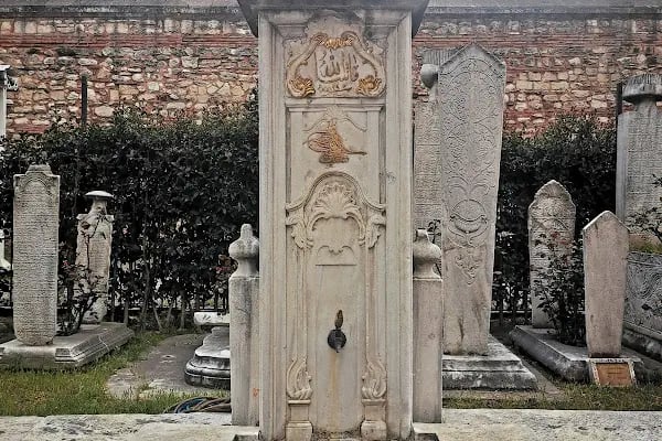 Şah Sultan Türbesi - Resim 9