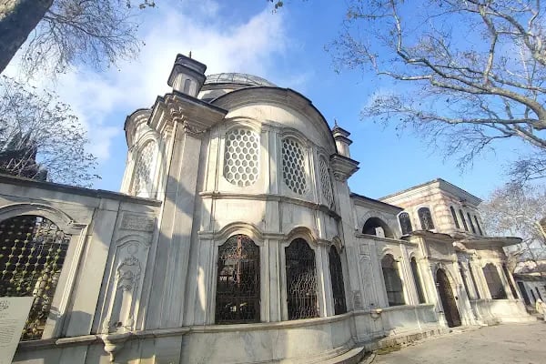 Şah Sultan Türbesi - Resim 4