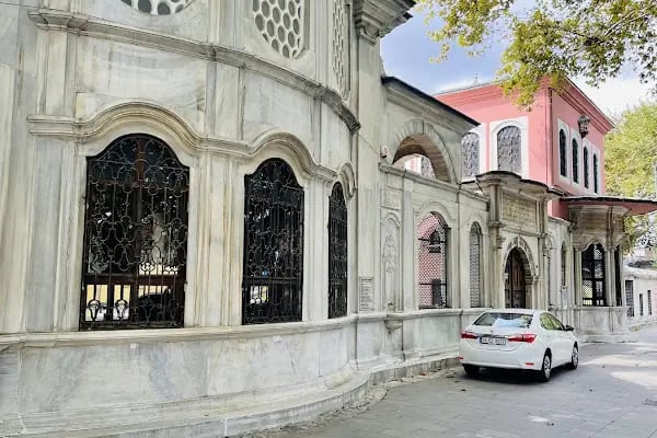 Şah Sultan Türbesi - Resim 2