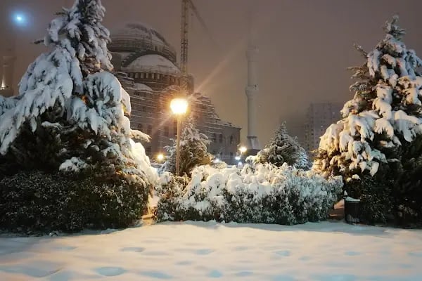 Akkent Meydan Parkı - Resim 16