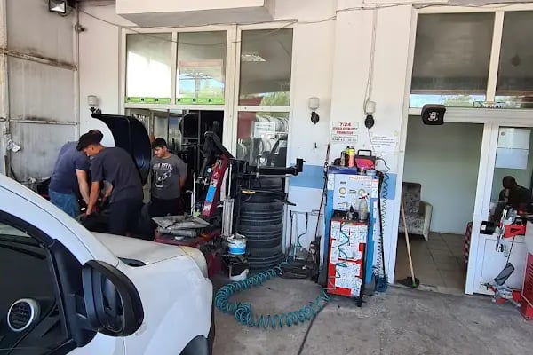 Tuna Oto Lastik Rot Balans Lastik Yol Yardım - Resim 2